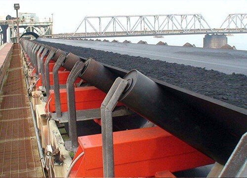 conveyor idler (20)